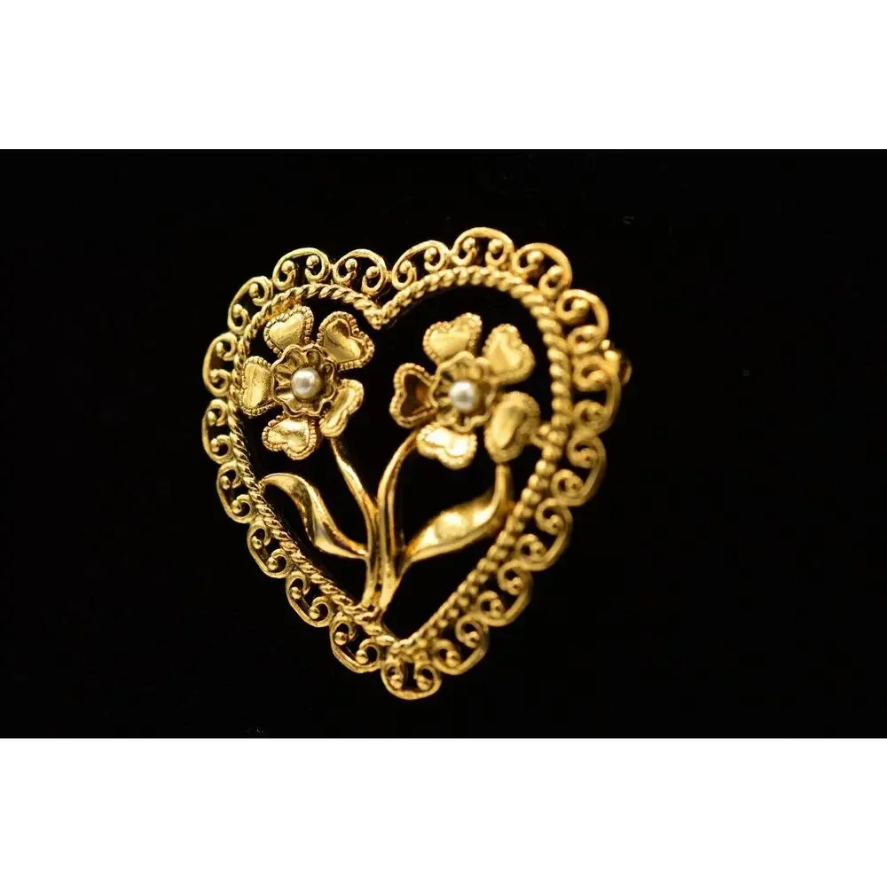 Vintage Pin Brooch Gold Floral Flower Heart Faux Seed Pearl Bead Metal 1980s 9B